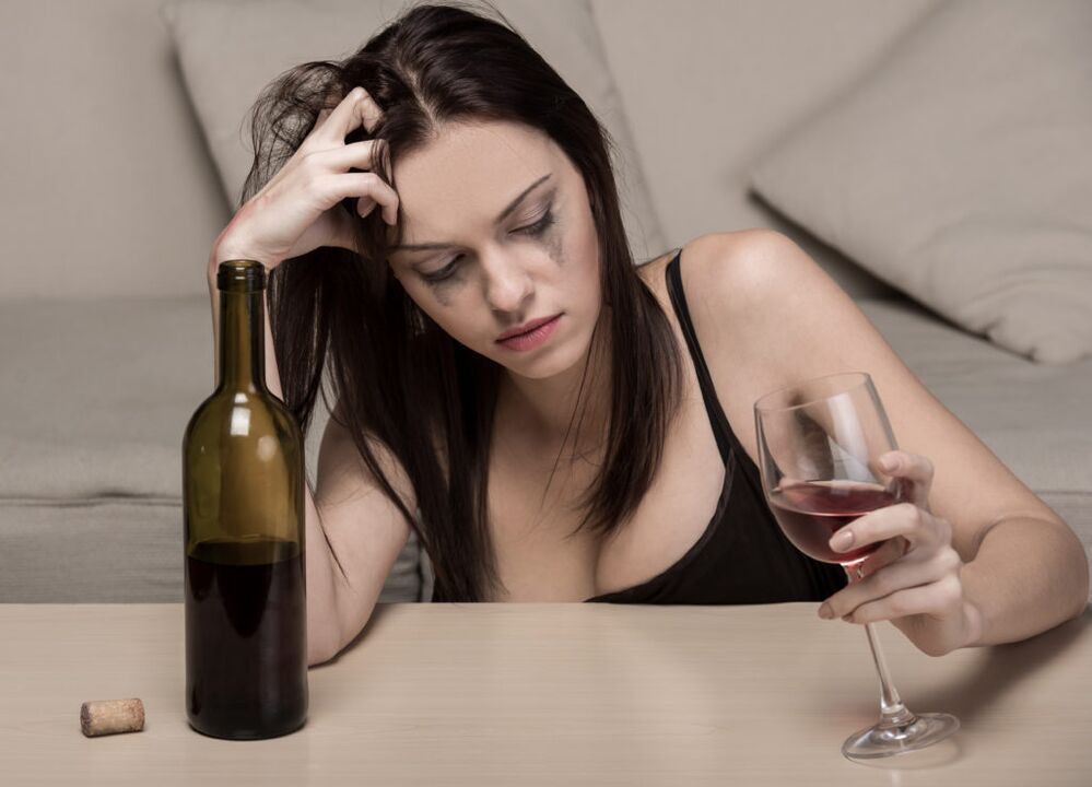 Alkoholismus bei Frauen Wie man mit dem Trinken aufhört
